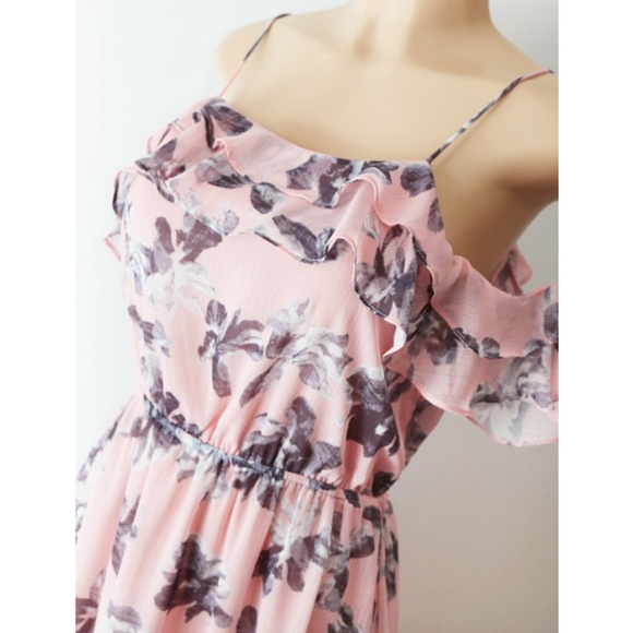 Pink Floral Ruffle Cold Shoulder Chiffon Dress - Picture 2 of 8